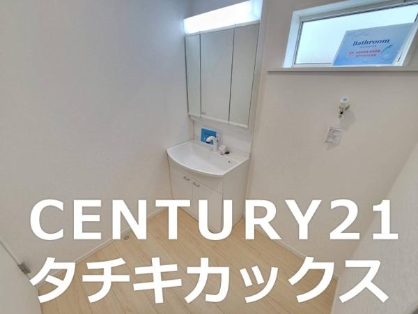 クレイドルガーデン　下妻市高道祖第４　全１棟