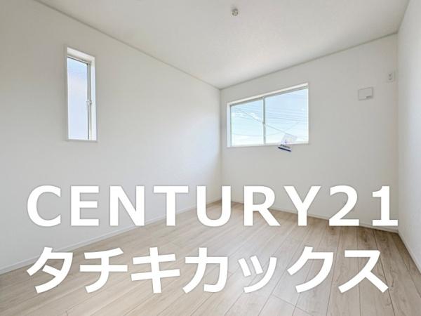 クレイドルガーデン　古河市諸川第９　全３棟　２号棟