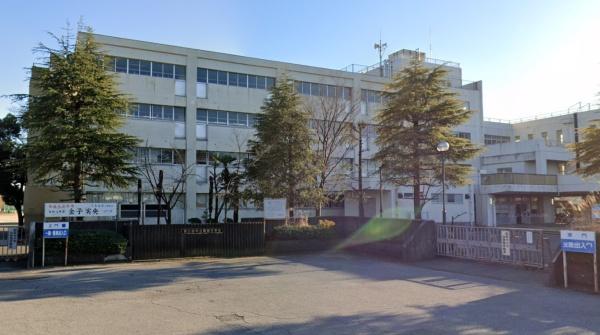 クレイドルガーデン　春日部市西金野井第４９　全２棟　２号棟(春日部市立葛飾中学校)