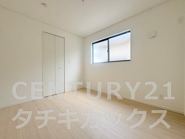 クレイドルガーデン　古河市関戸第１　全１棟