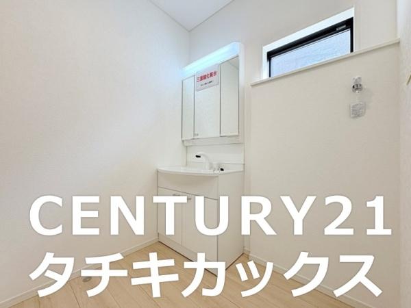 クレイドルガーデン　杉戸町下高野第２２　全１棟
