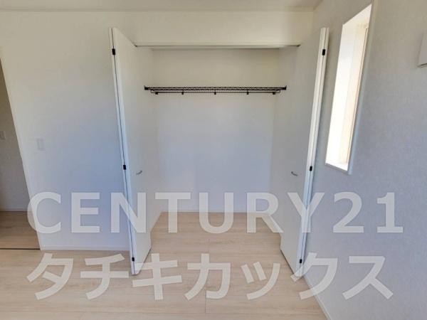 クレイドルガーデン　古河市中田第７　全１棟
