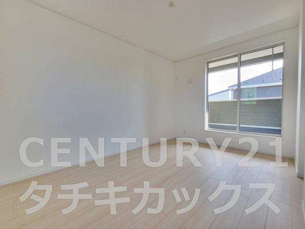 クレイドルガーデン　古河市中田第７　全１棟
