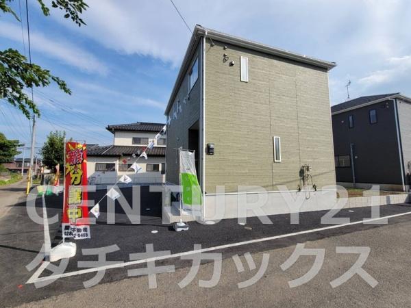 クレイドルガーデン　古河市中田第７　全１棟