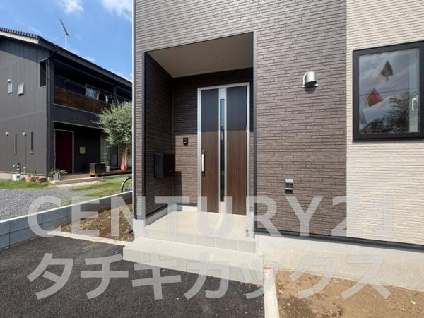 クレイドルガーデン　古河市五部第１　全２棟　１号棟（申有
