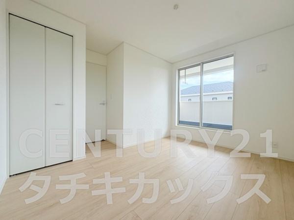 クレイドルガーデン　古河市中田第６　全２棟　１号棟