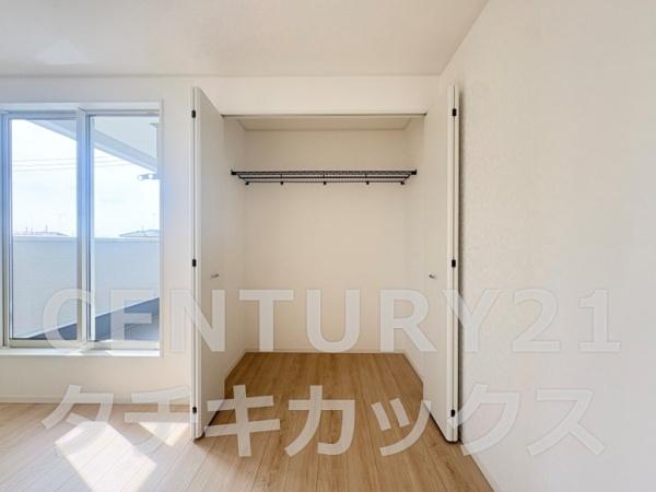 クレイドルガーデン　古河市中田第６　全２棟　１号棟