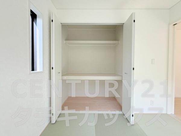 クレイドルガーデン　古河市中田第６　全２棟　２号棟