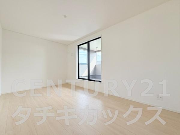 クレイドルガーデン　古河市中田第６　全２棟　２号棟
