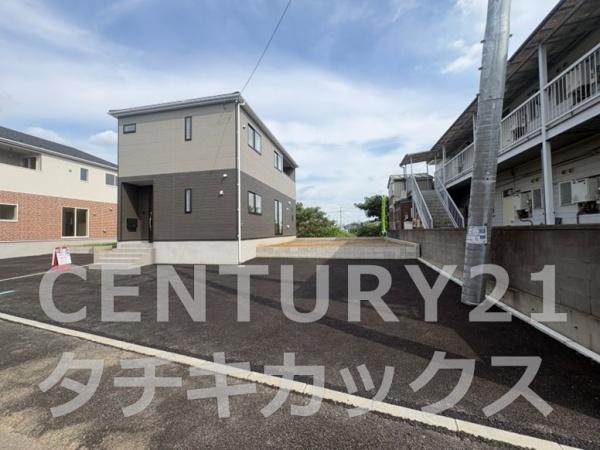 クレイドルガーデン　古河市中田第６　全２棟　２号棟