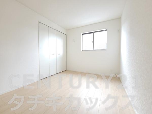 クレイドルガーデン　小山市城北第１１　全２棟　２号棟
