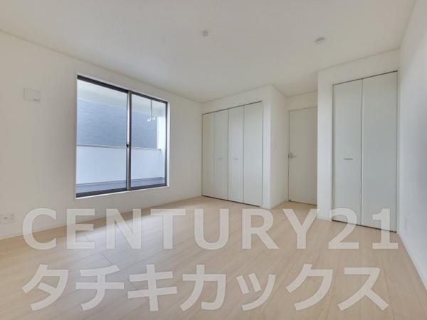 クレイドルガーデン　小山市城北第１１　全２棟　２号棟