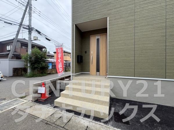クレイドルガーデン　古河市駒羽根第２　全１棟