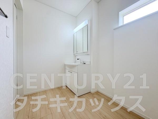 クレイドルガーデン　古河市駒羽根第２　全１棟