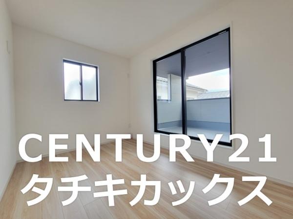 リガーレ　小山市城北１５期　全２棟　２号棟