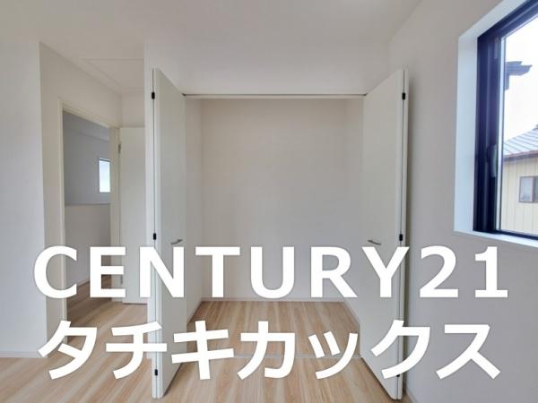 リガーレ　小山市城北１５期　全２棟　２号棟