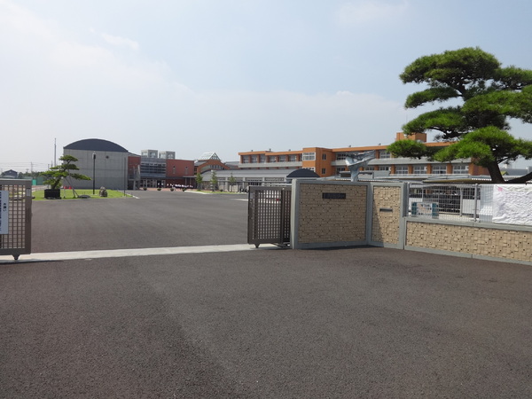 筑西市二木成の新築一戸建(筑西市立下館南中学校)