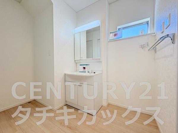 クレイドルガーデン　古河市大山第８　全５棟　３号棟
