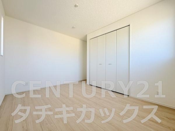 クレイドルガーデン　古河市大山第８　全５棟　３号棟