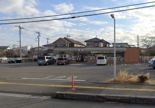 リーブルガーデン　春日部市米島第３　全１棟(セブンイレブン春日部米島店)