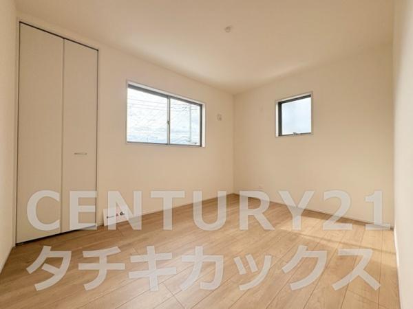 リーブルガーデン　春日部市米島第３　全１棟