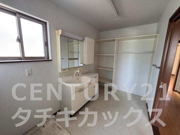 蒲郡市形原町出口の中古一戸建て
