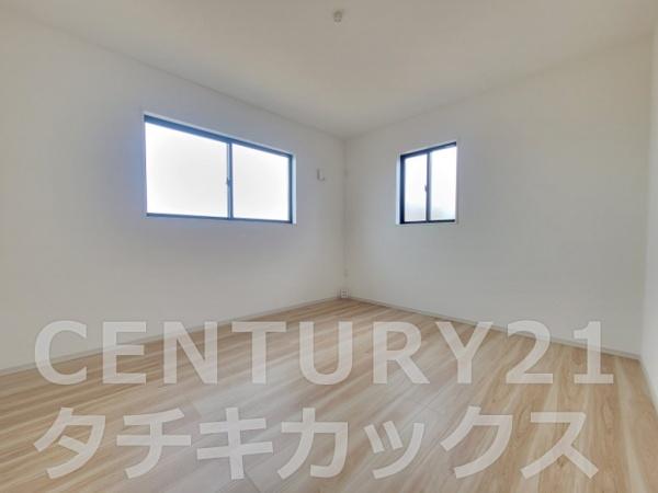 リガーレ　小山市東城南１０期　全２棟　１号棟