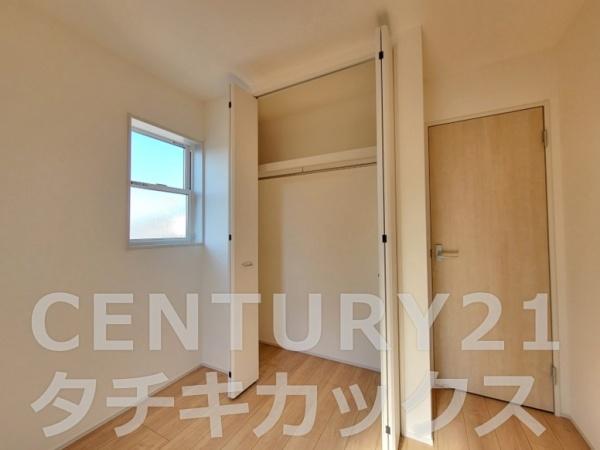 リーブルガーデン　古河中田第４　全２棟　1号棟