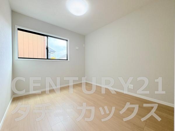 古河市三和　第３　全１棟