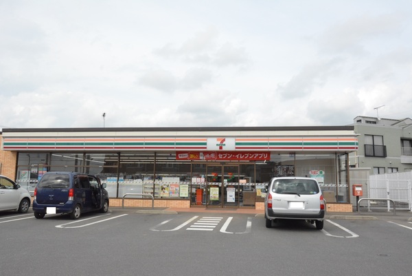 リーブルガーデン　第２八千代菅谷　全４棟　３号棟(セブンイレブン茨城八千代菅谷店)