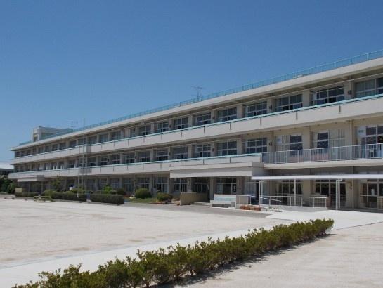 リーブルガーデン　加須市騎西　全１棟(加須市立騎西小学校)
