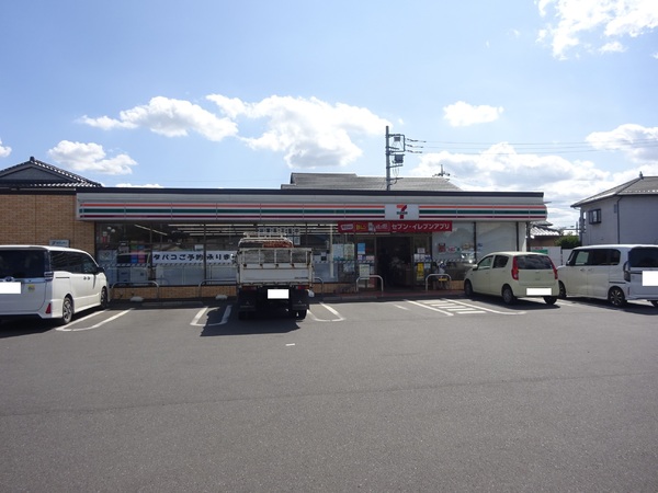 ヴェルシティ古河　２番館(セブンイレブン古河幸町店)