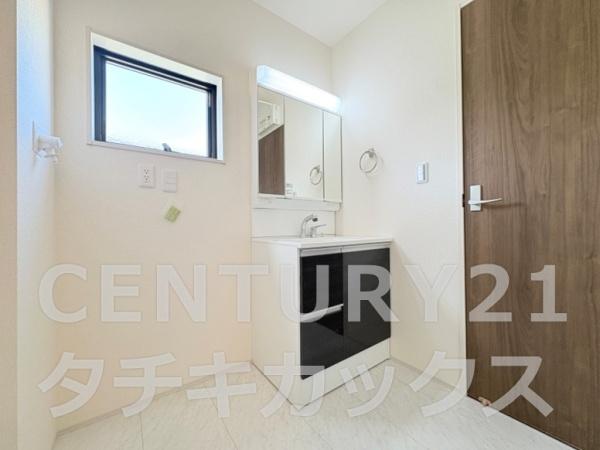 リーブルガーデン　幸手市東４丁目　全２棟　１号棟