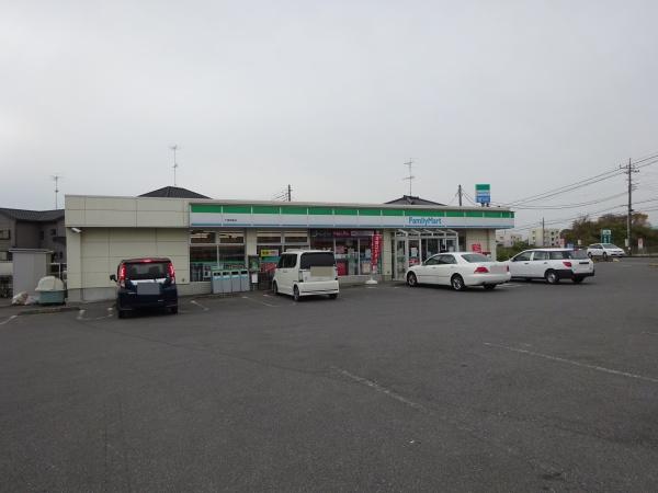 リーブルガーデン　下妻下妻丙　全４棟　４号棟(ファミリーマート下妻箕輪店)