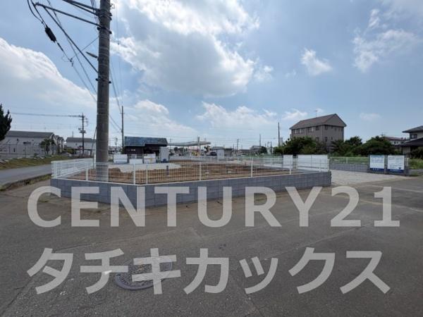 リーブルガーデン　古河下辺見第７　全２棟　２号棟