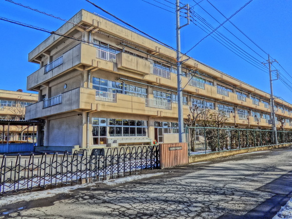 小山市大字羽川の土地(小山市立桑中学校)