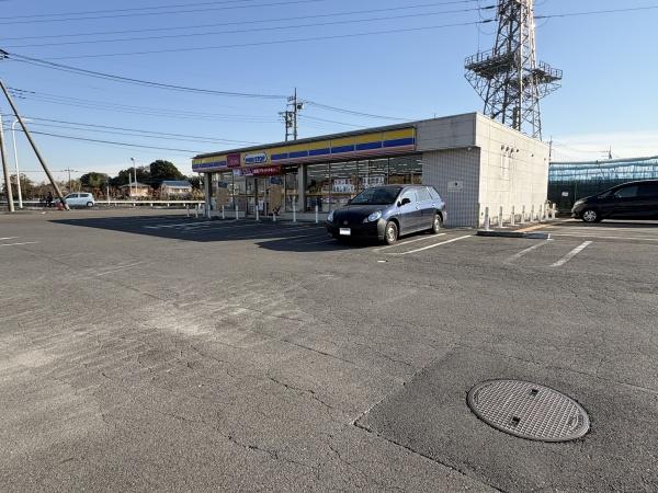 リガーレ　蓮田市緑町１５期　全１棟(ミニストップ蓮田黒浜店)