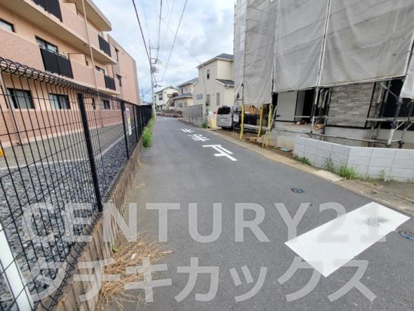 リガーレ　蓮田市緑町１５期　全１棟