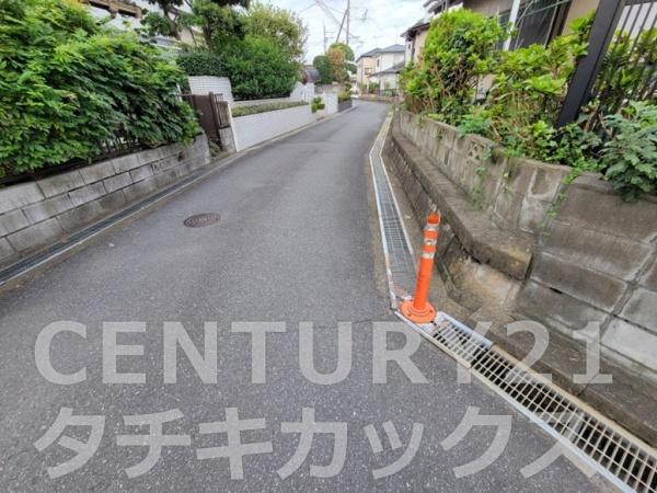クレイドルガーデン　蓮田市緑町第４　全１棟