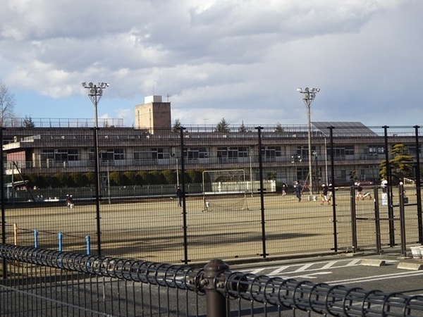 小山市大字乙女の土地(小山市立乙女小学校)