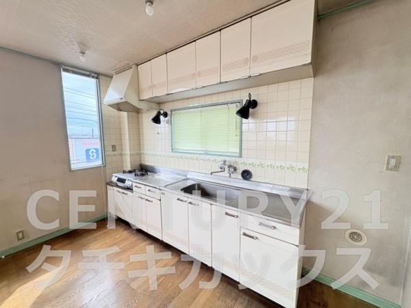 古河市東本町４丁目　店舗併用住宅