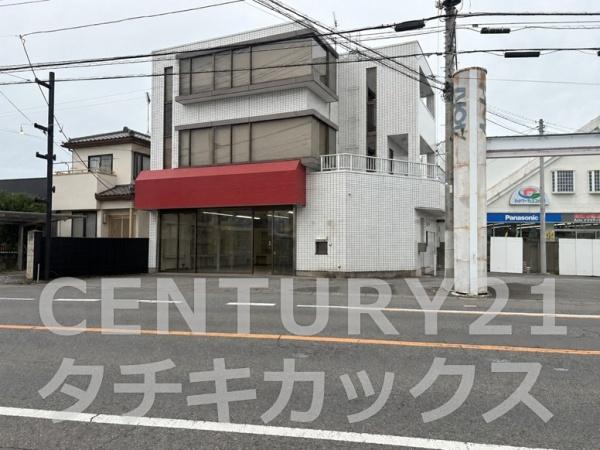 古河市東本町４丁目　店舗併用住宅