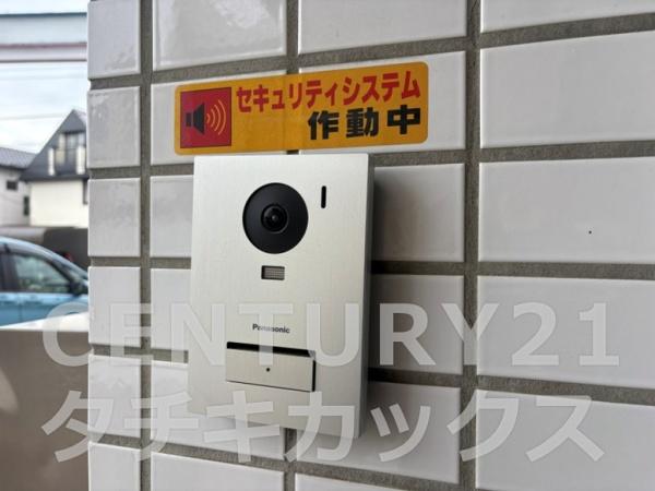 古河市東本町４丁目　店舗併用住宅