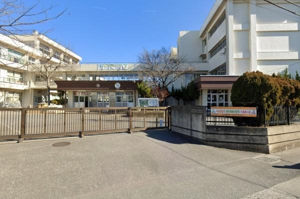 リーブルガーデン　春日部市藤塚第１１　全１棟(春日部市立豊野小学校)