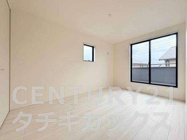 リーブルガーデン　春日部市藤塚第２１　全１棟