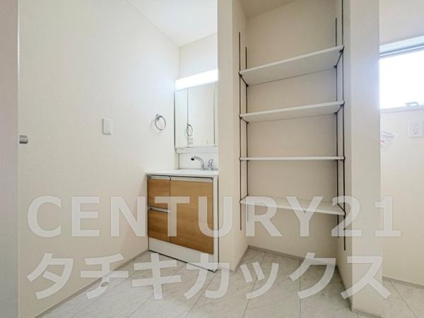 リーブルガーデン　春日部市大沼２期　全２棟　２号棟