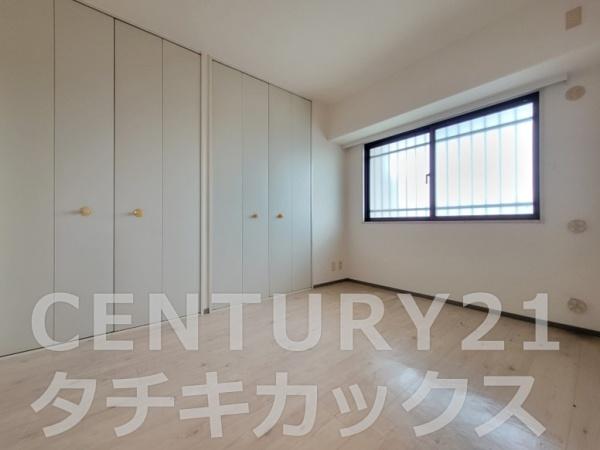 プレシーン野木ハイライズ　４１５号室