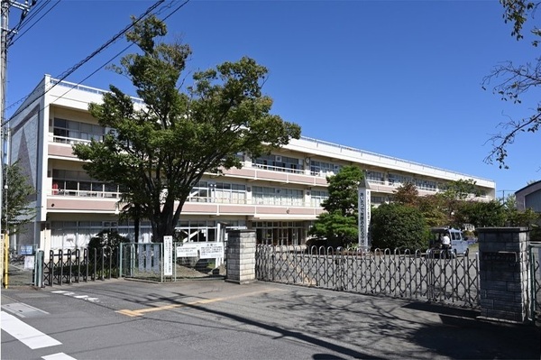 サンハイツ蓮田(蓮田市立蓮田中央小学校)