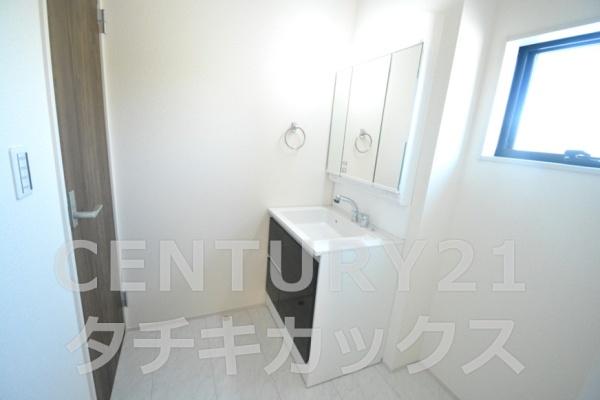 リーブルガーデン　第２下妻市鎌庭　全１棟