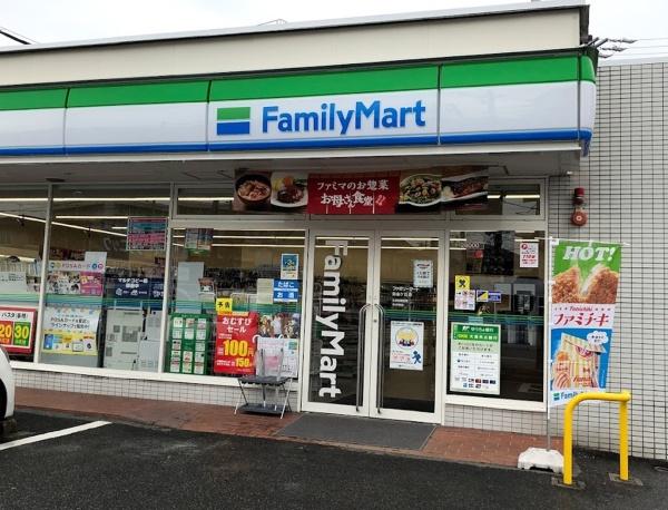 パークシティ富士見台コートD(ファミリーマート自由ケ丘店)
